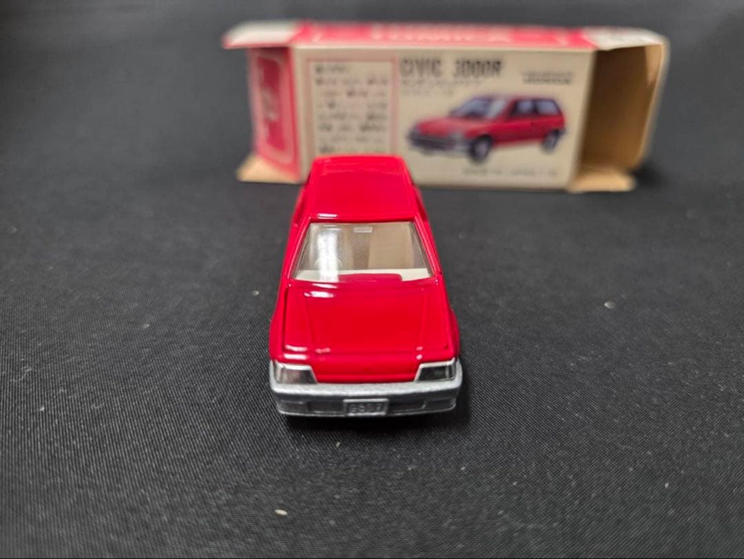 トミカ赤箱17ホンダ・シビック3ドア(日本製)③